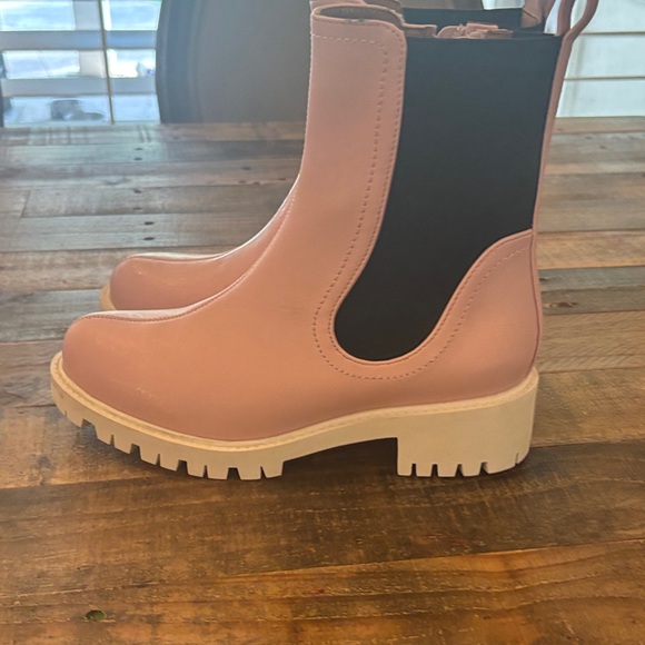 Pink and Black Women's Ankle Boots - Picture 3 of 6